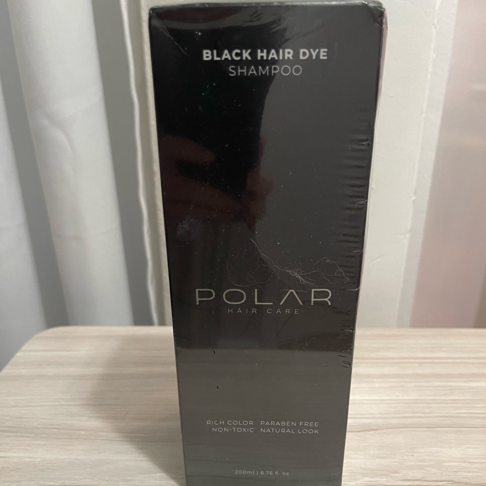 Polar Black Hair Dye Shampoo